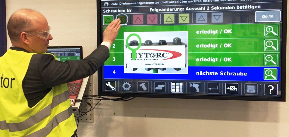 hytorc anziehverfahren Bedienung per Grossbildschirm HYTORC Deutschland